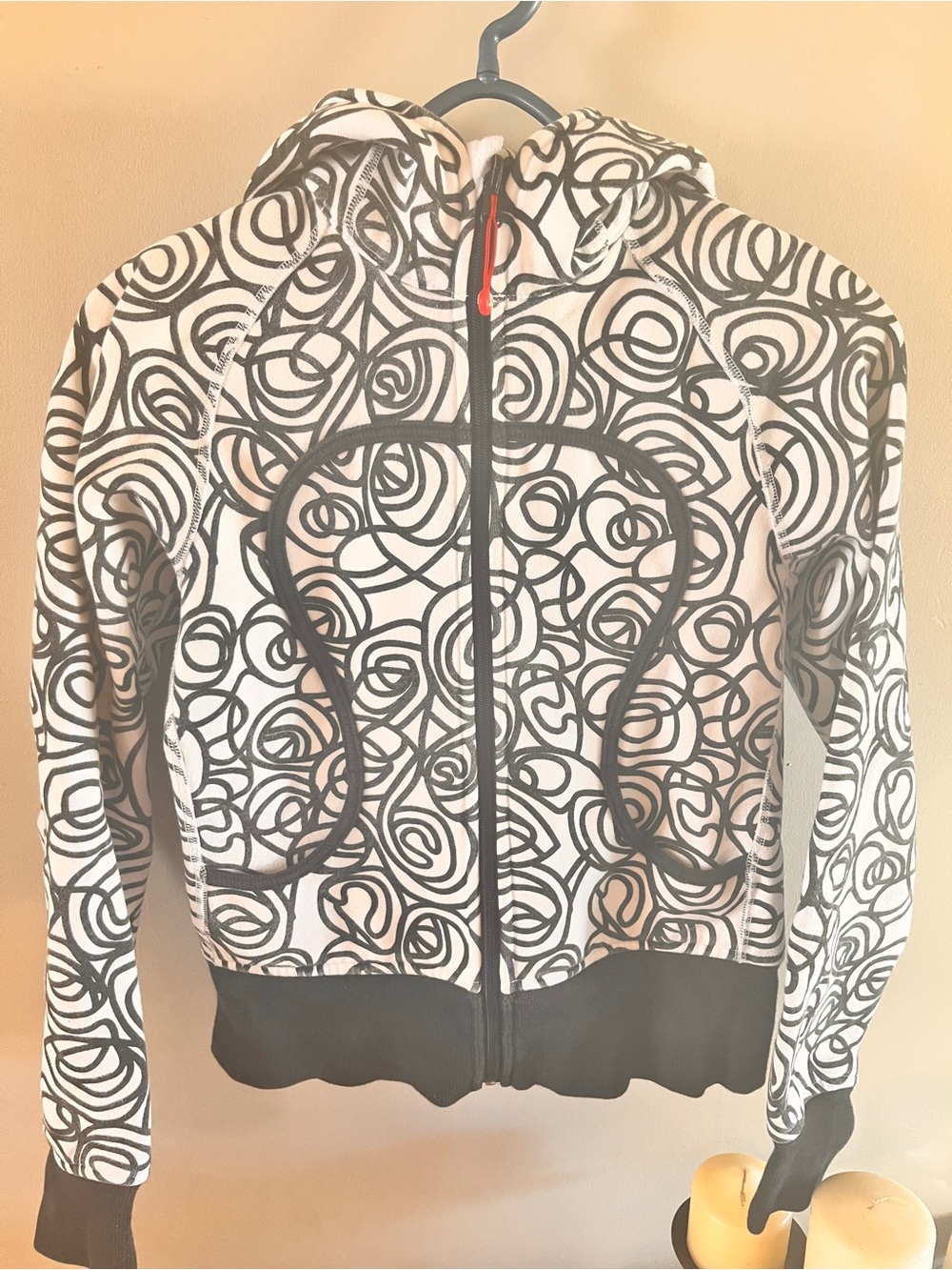 Vintage Lululemon athletica Black & White Zip-Up scuba
